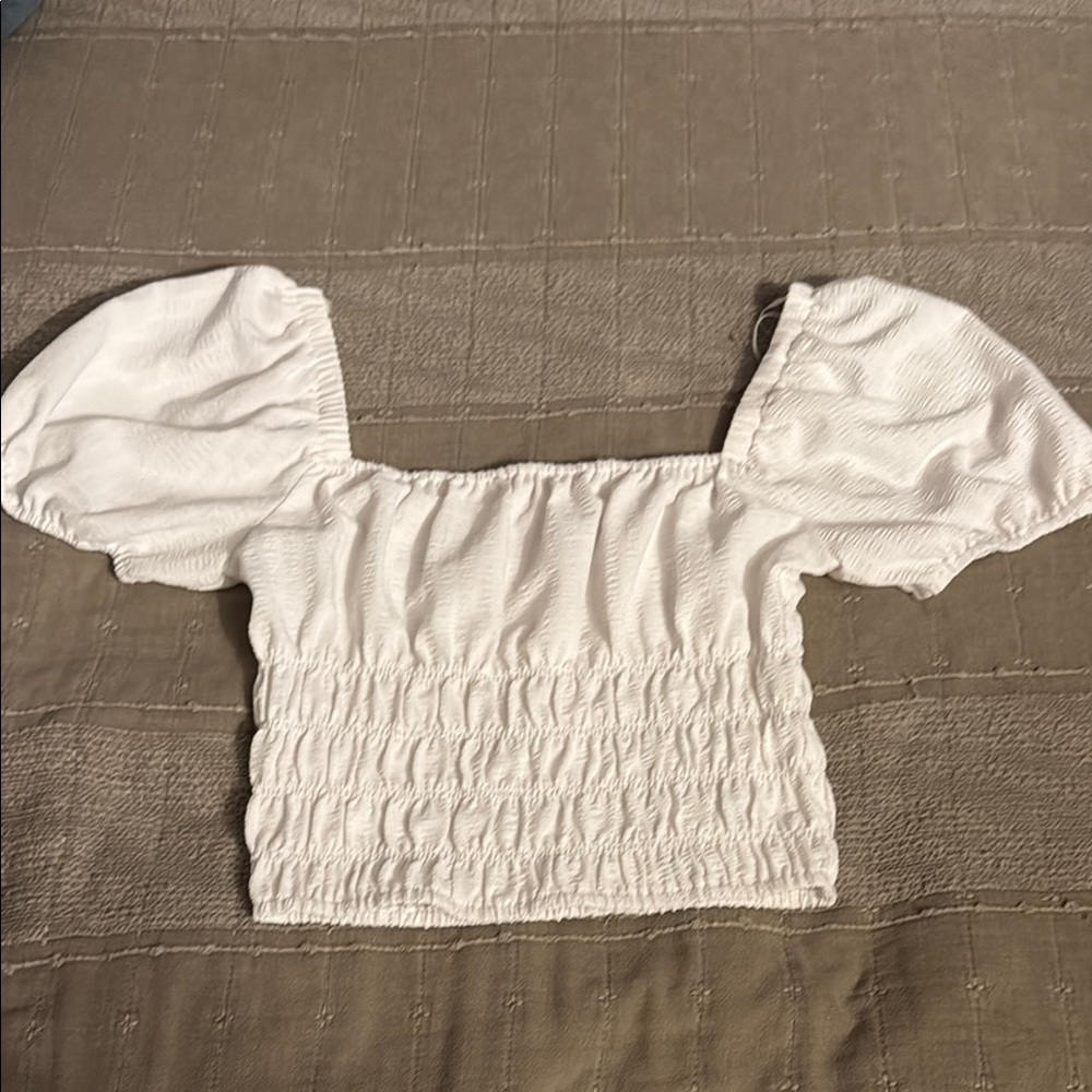 Elegant White Puff Sleeve Top